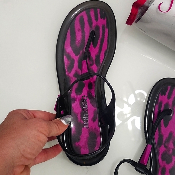 JIMMY CHOO Maui Leo pink tstrap jellies - Picture 3 of 12
